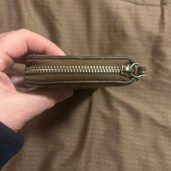 Coach  Wallet - Picture 6 of 12